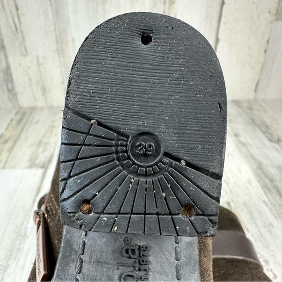 Bussola Reikia Vik Dark Brown Suede Ankle Boots in Ebony #154 - Picture 11 of 13